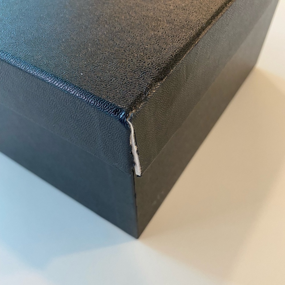 Chanel Box - Picture 3 of 7